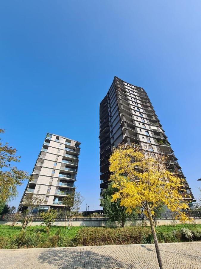 Yellow Uptown 70 - Fiera Milano Pero Exterior foto